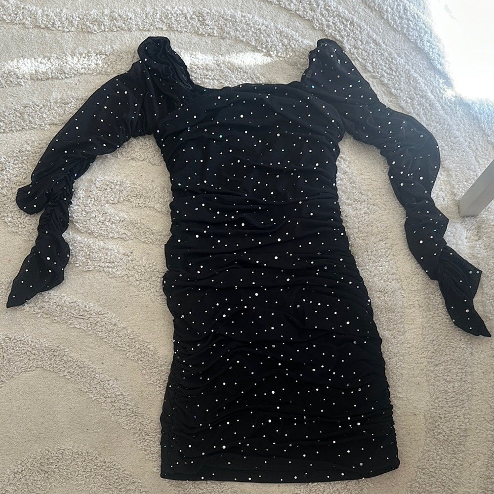 Elegant Black Ruched Dress with sequins